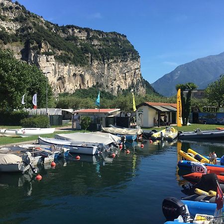 Outdooredo Garda Torbole Торболе Экстерьер фото