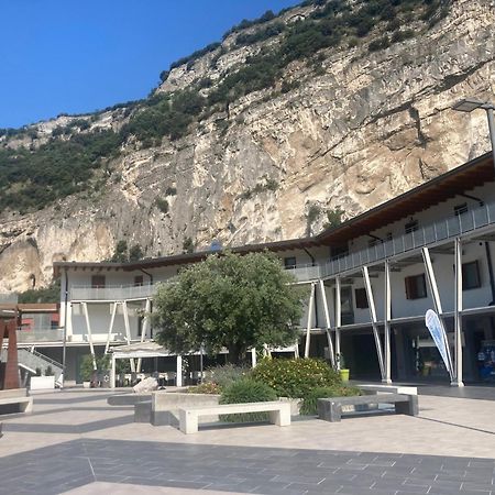 Outdooredo Garda Torbole Торболе Экстерьер фото