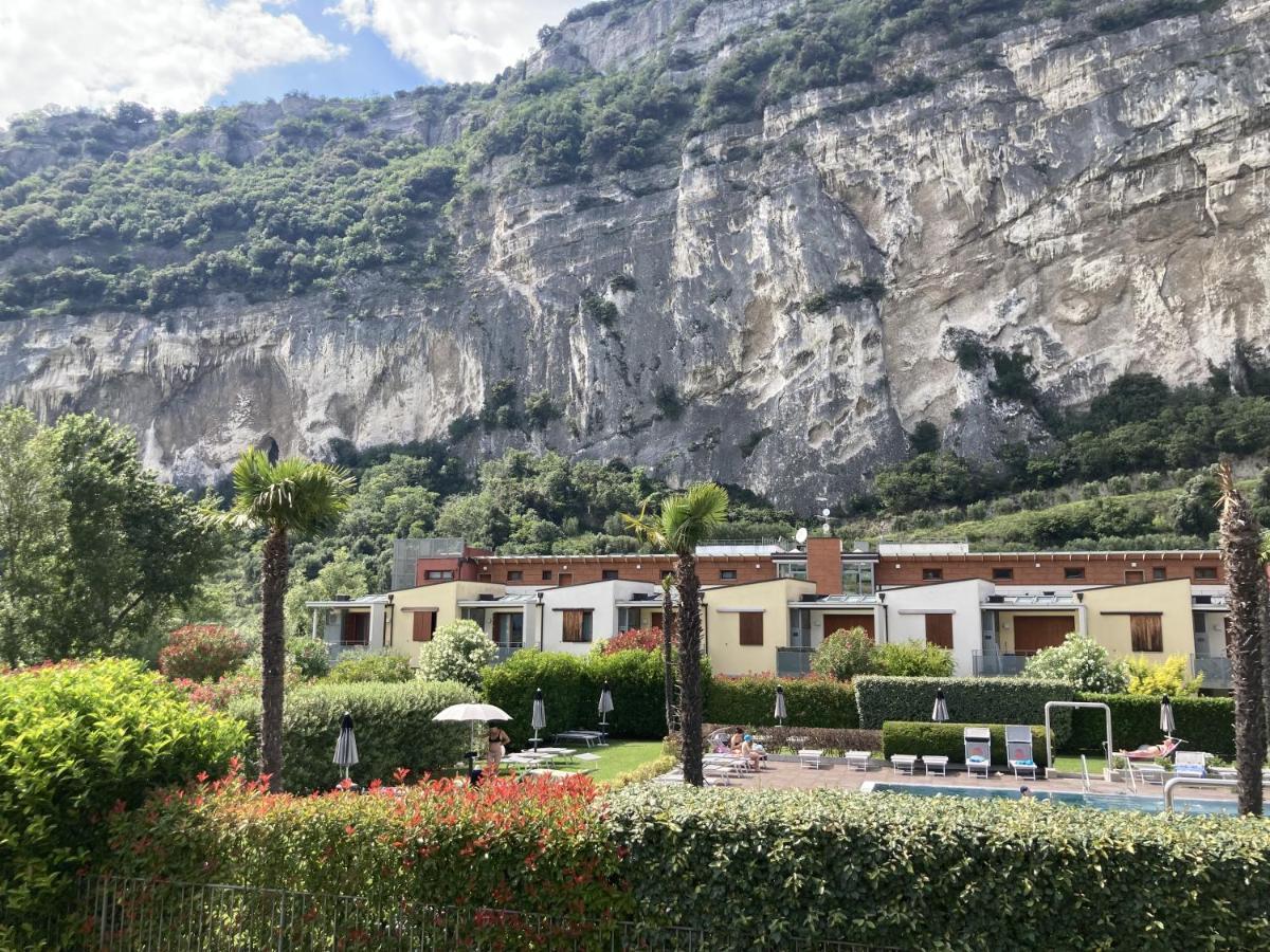 Outdooredo Garda Torbole Торболе Экстерьер фото