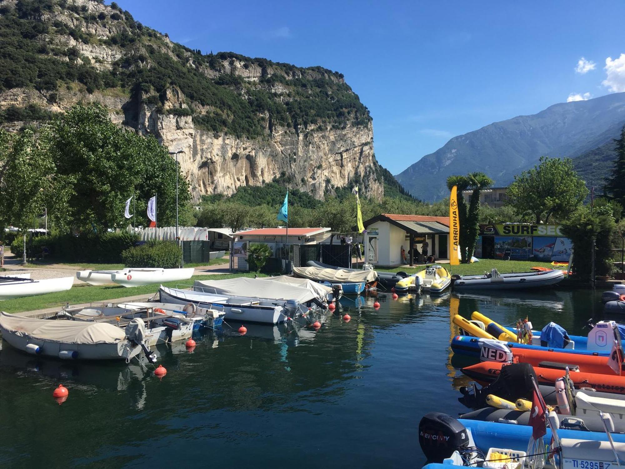 Outdooredo Garda Torbole Торболе Экстерьер фото